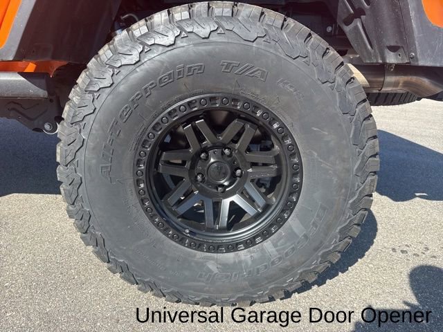 Used 2025 Jeep Gladiator Rubicon w/ Safety Group image 32