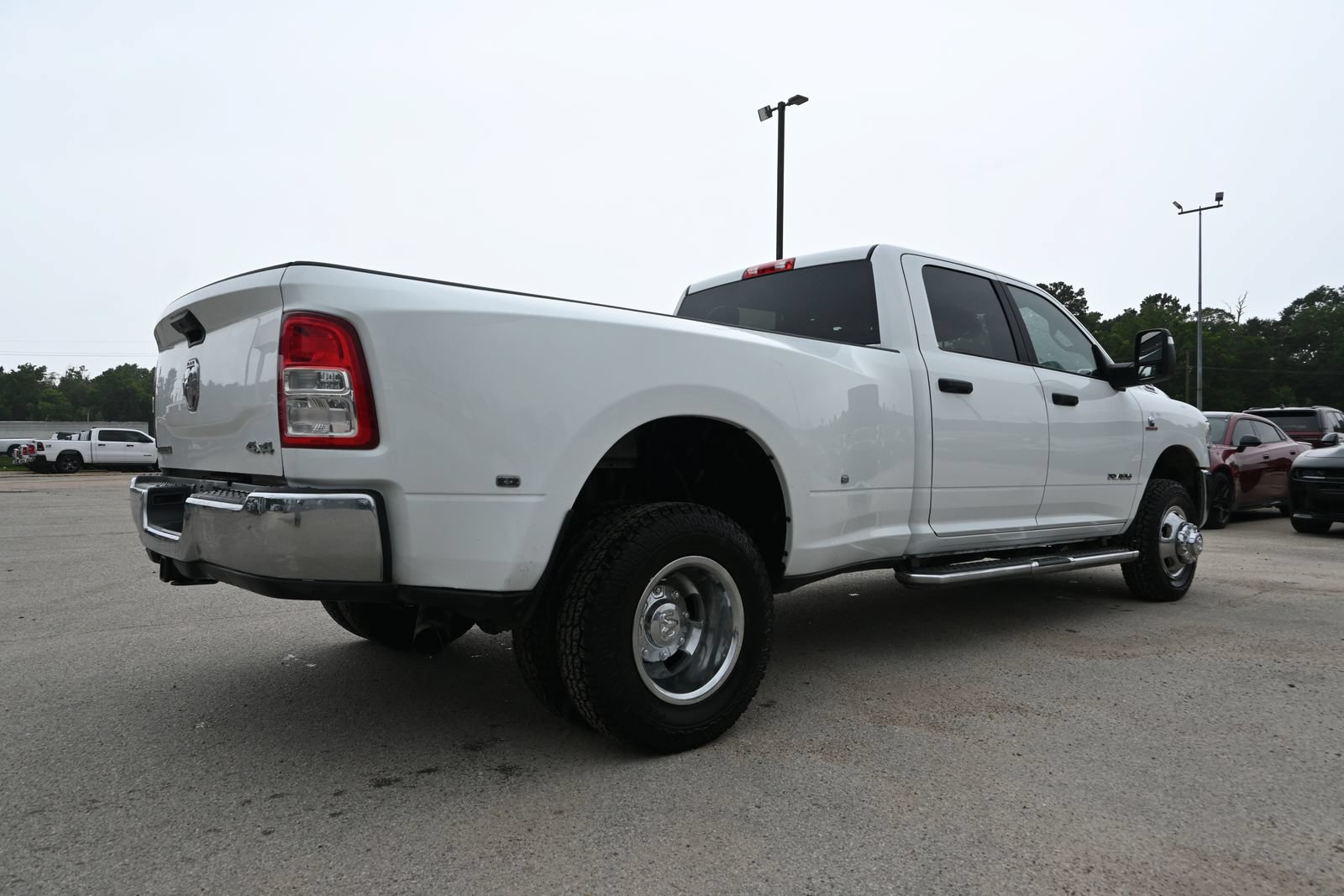 Used 2024 RAM 3500 Big Horn AWD/4WD image 3