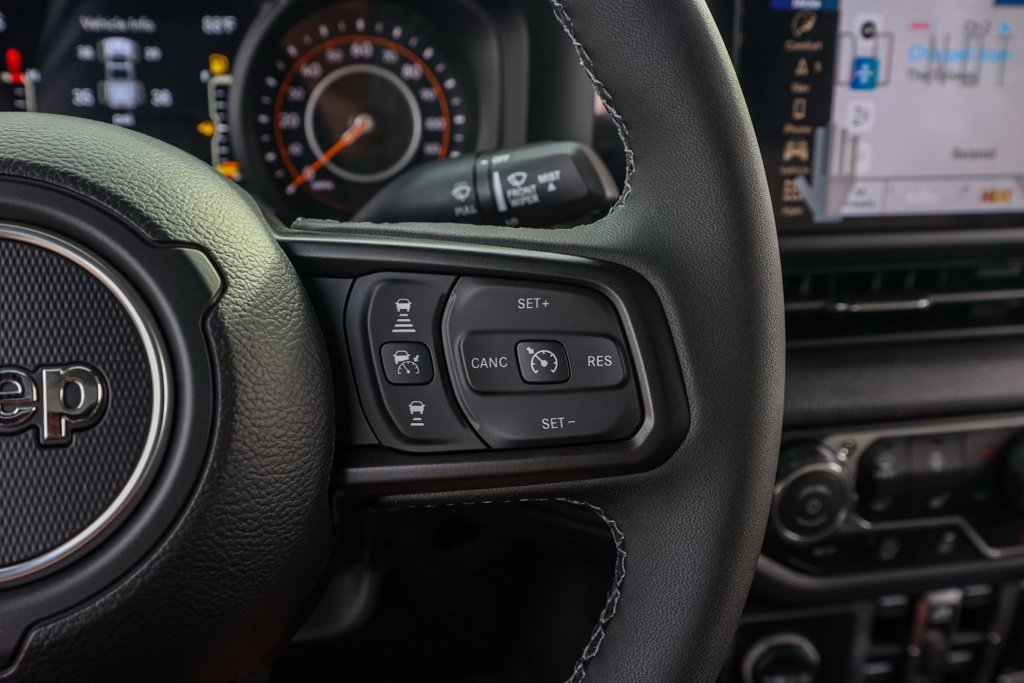 New 2025 Jeep Gladiator Willys image 26