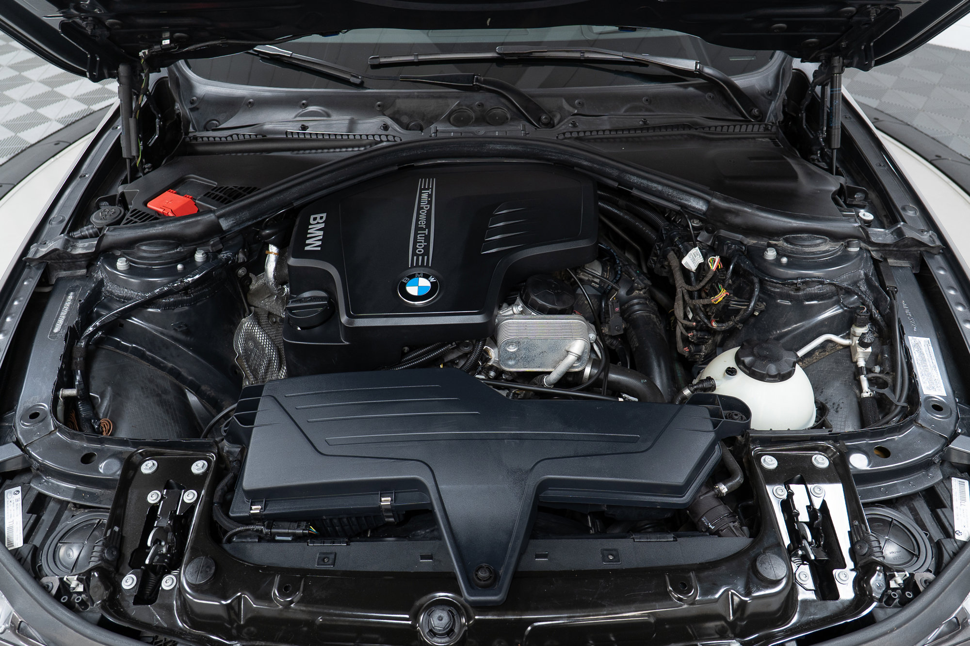Used 2013 BMW 328i xDrive Sedan AWD/4WD image 9