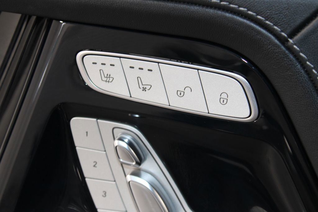 Used 2021 Mercedes-Benz G 63 AMG 4MATIC image 40