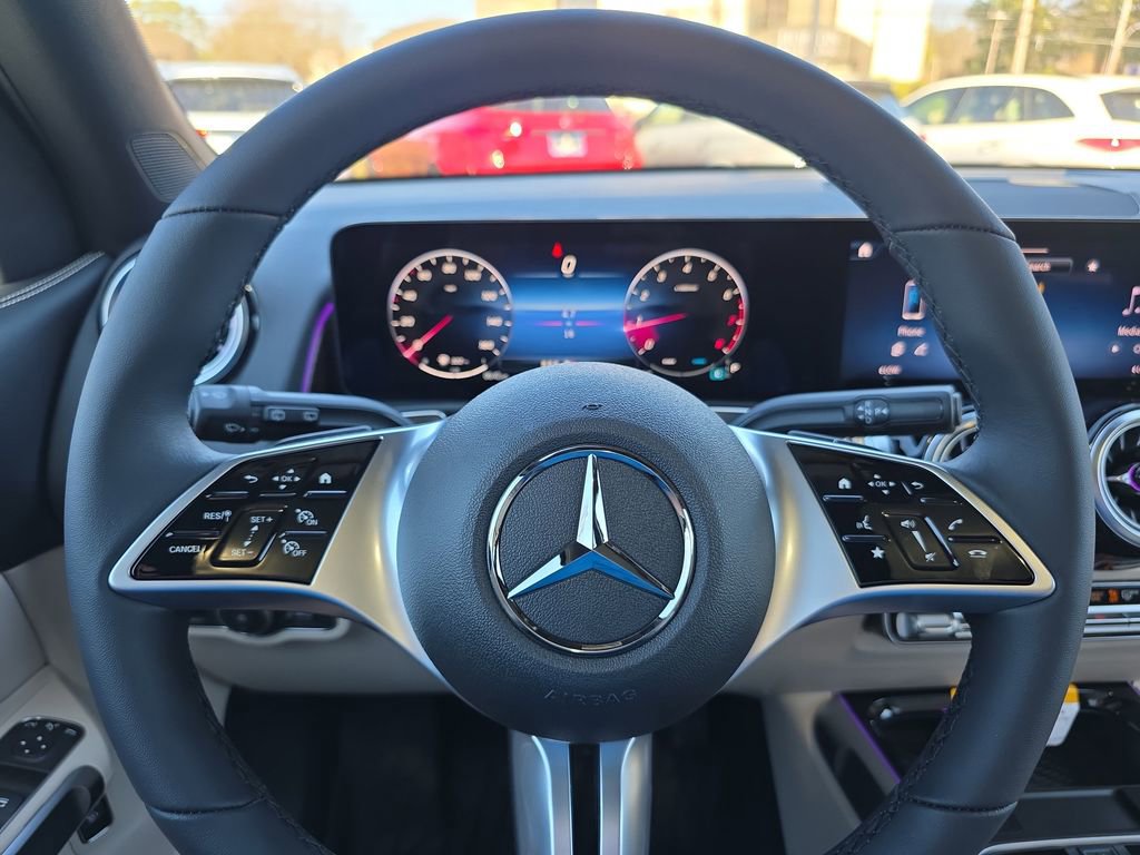 Used 2026 Mercedes-Benz GLB 250 GLB 250 image 20