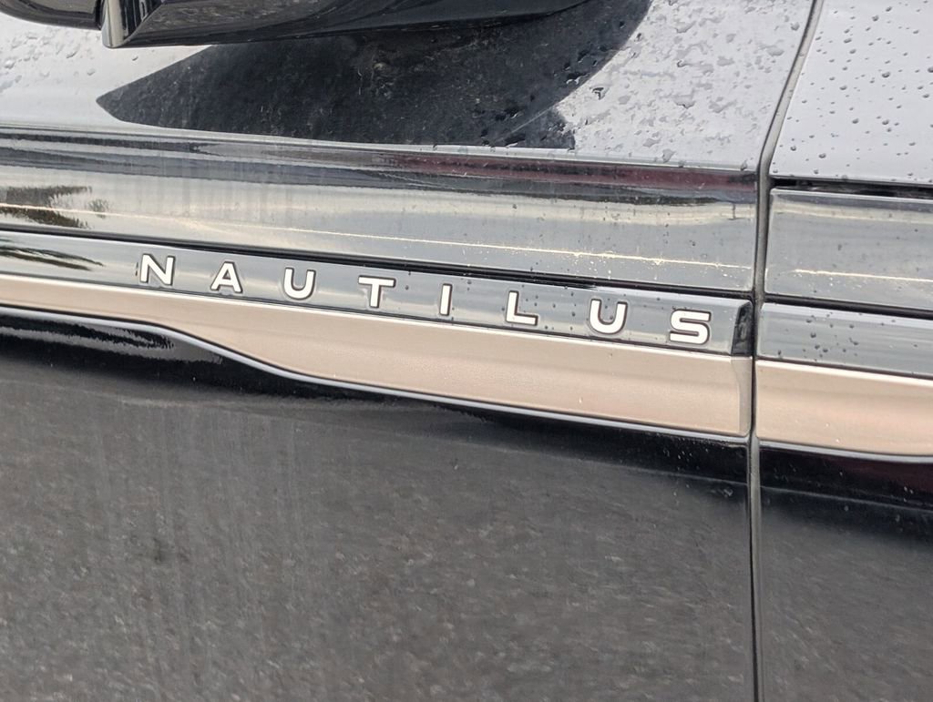 New 2026 Lincoln Nautilus Black Label AWD/4WD image 10