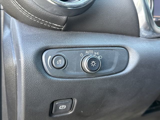 Used 2023 Chevrolet Blazer LT w/ Convenience Package image 23