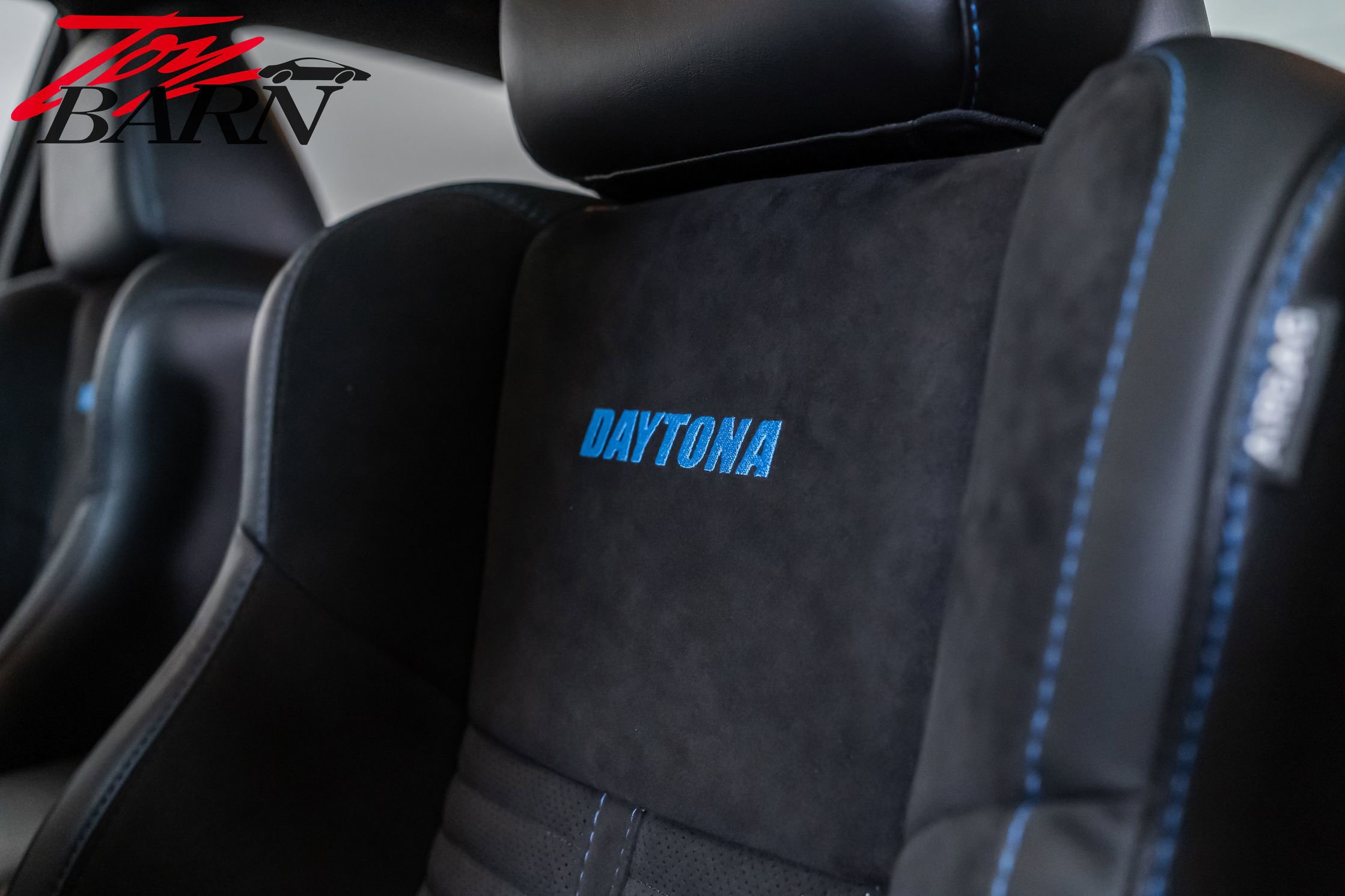 Used 2020 Dodge Charger SRT Hellcat w/ Harman/Kardon Audio Group RWD image 24