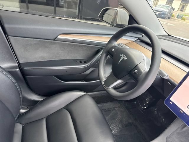 Used 2023 Tesla Model 3 Standard Range RWD image 28