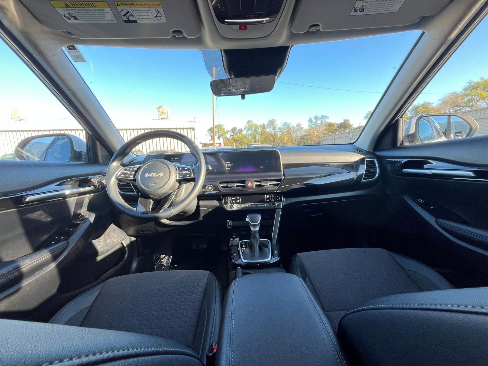 Used 2025 Kia Seltos S FWD image 33