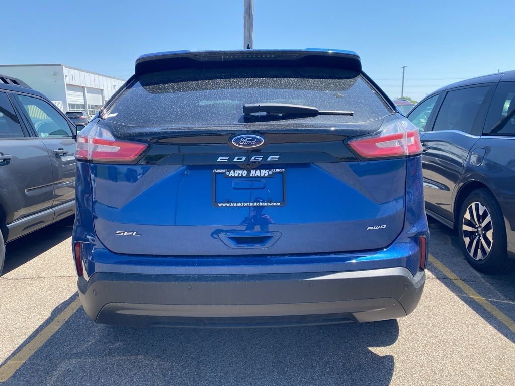 Used 2022 Ford Edge SEL w/ Sport Appearance Package AWD/4WD image 10