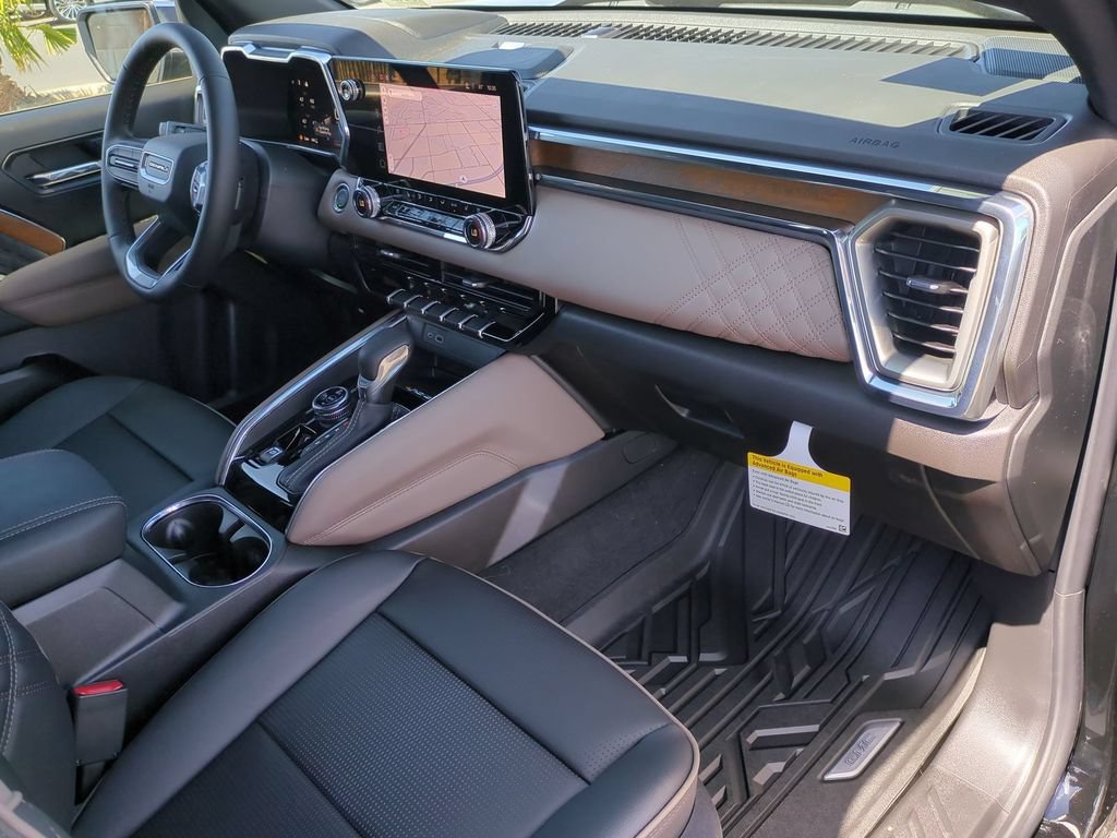 New 2026 GMC Canyon Denali w/ LPO, Denali Black Edition AWD/4WD image 33