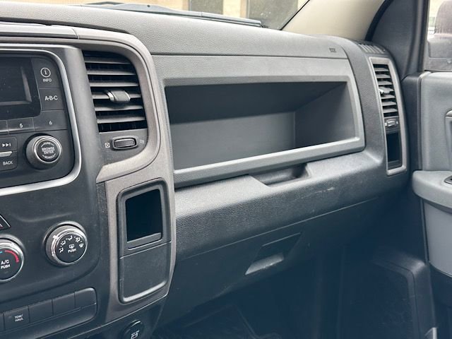 Used 2014 RAM 2500 Tradesman w/ Chrome Appearance Group AWD/4WD image 25