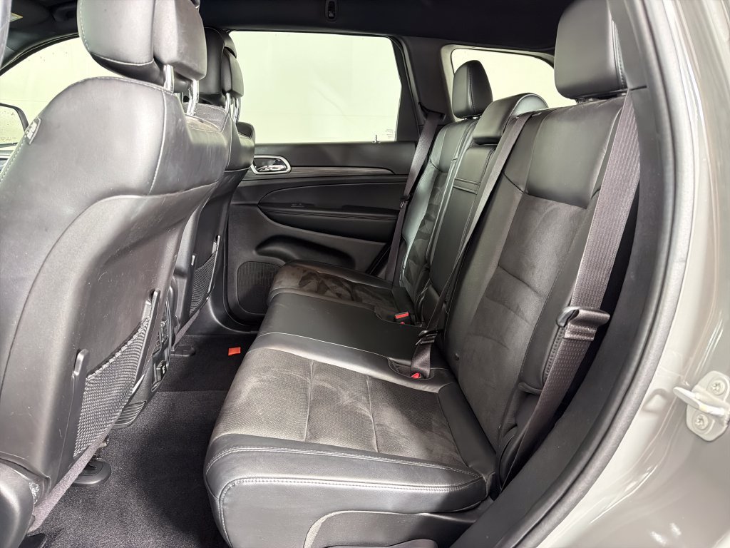 Used 2021 Jeep Grand Cherokee Laredo X AWD/4WD image 20