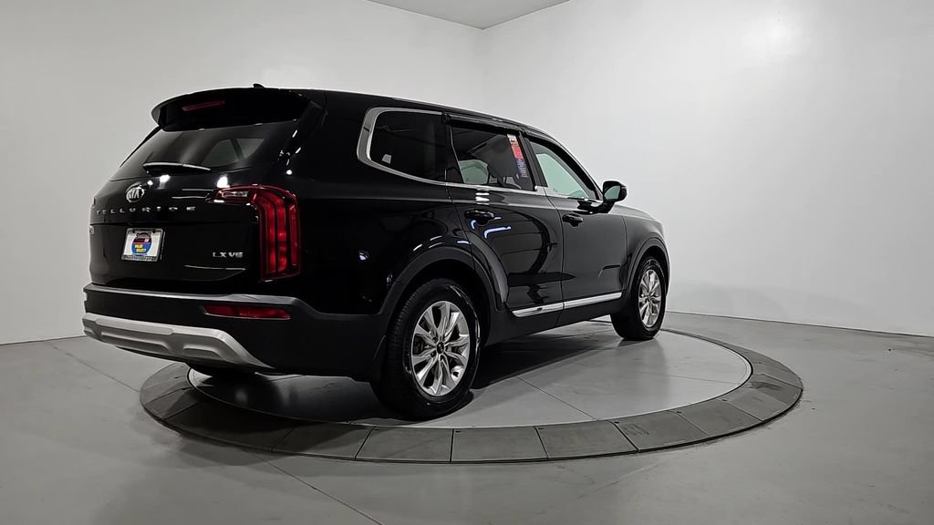 Used 2020 Kia Telluride LX FWD image 5