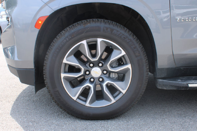 Used 2021 Chevrolet Tahoe LS AWD/4WD image 36