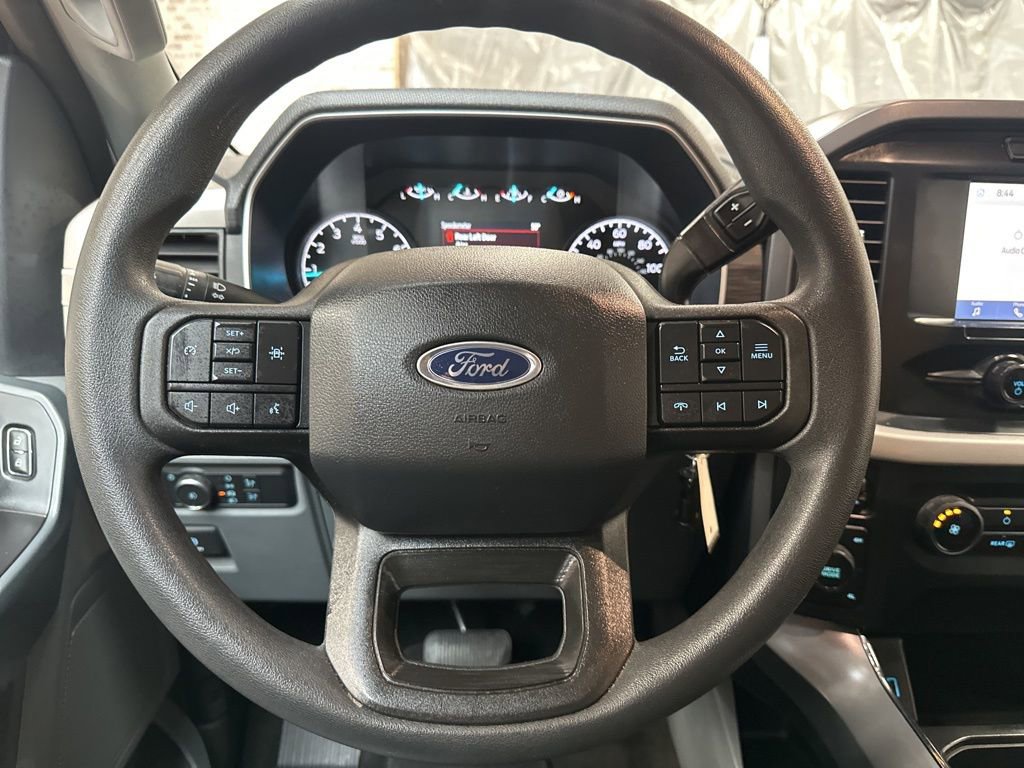 Used 2022 Ford F150 XLT w/ Trailer Tow Package image 12