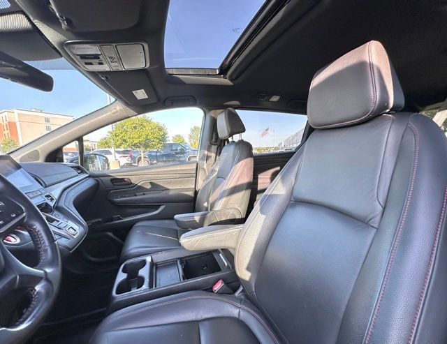 Used 2023 Honda Odyssey Sport image 13