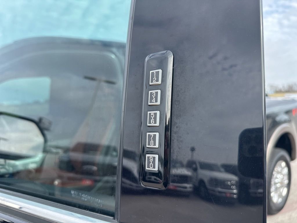 Used 2021 Ford F250 King Ranch w/ King Ranch Ultimate Package image 54