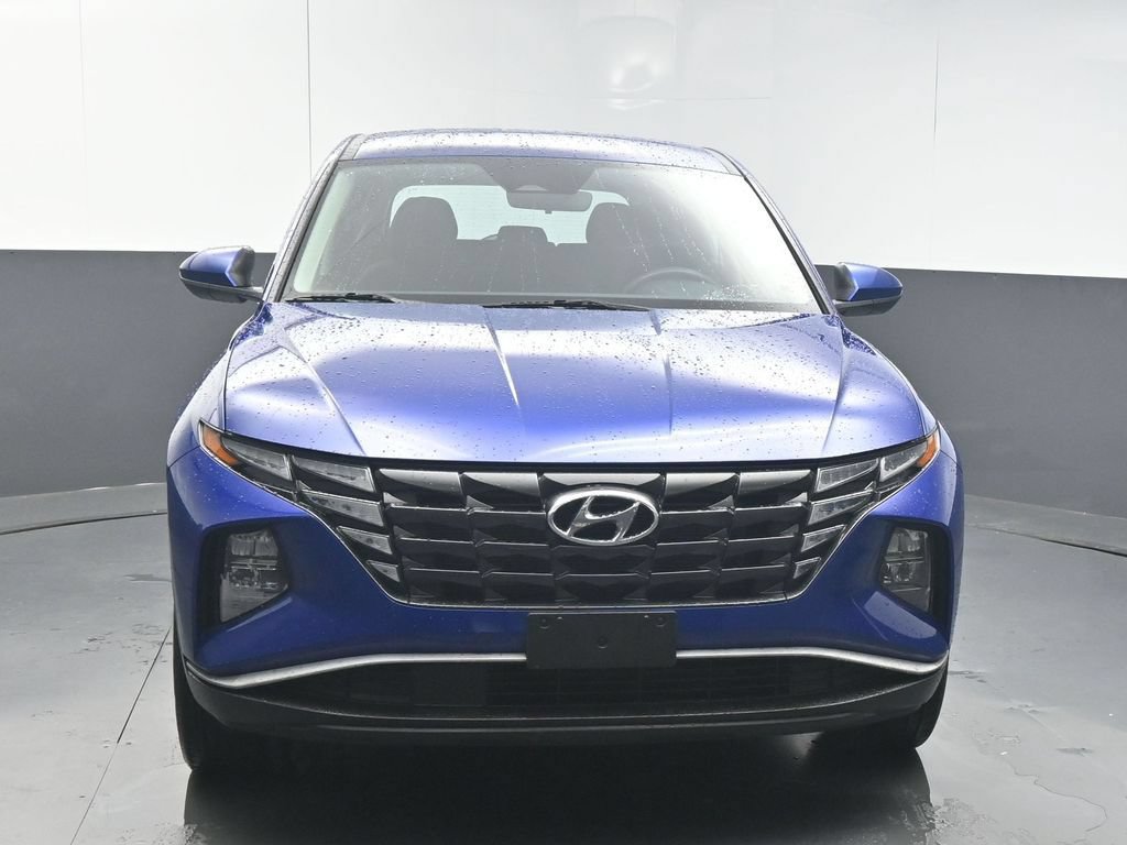 Used 2023 Hyundai Tucson SE AWD/4WD image 3