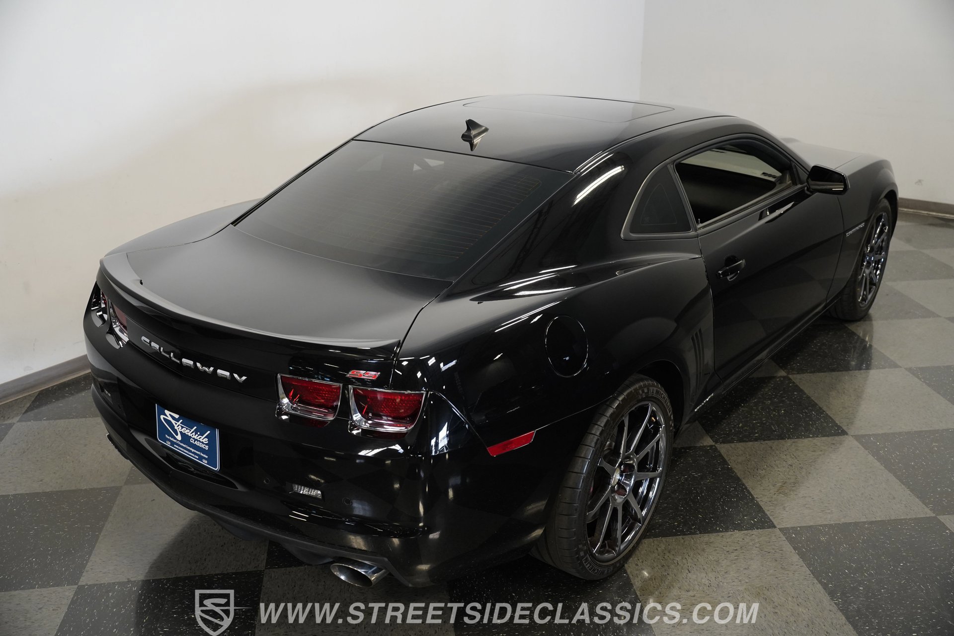 Used 2011 Chevrolet Camaro SS w/ RS Package image 29