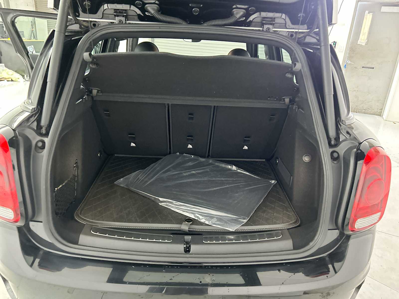 Used 2019 MINI Cooper Countryman S w/ Yin Yang Edition image 21