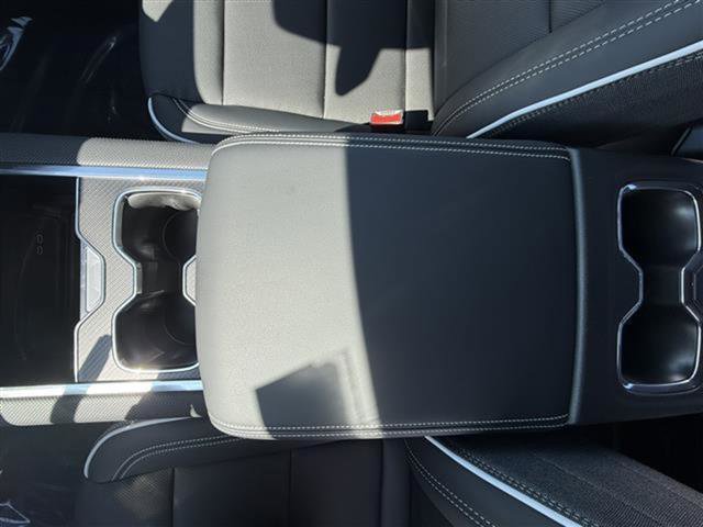 New 2026 GMC Sierra EV Elevation image 25