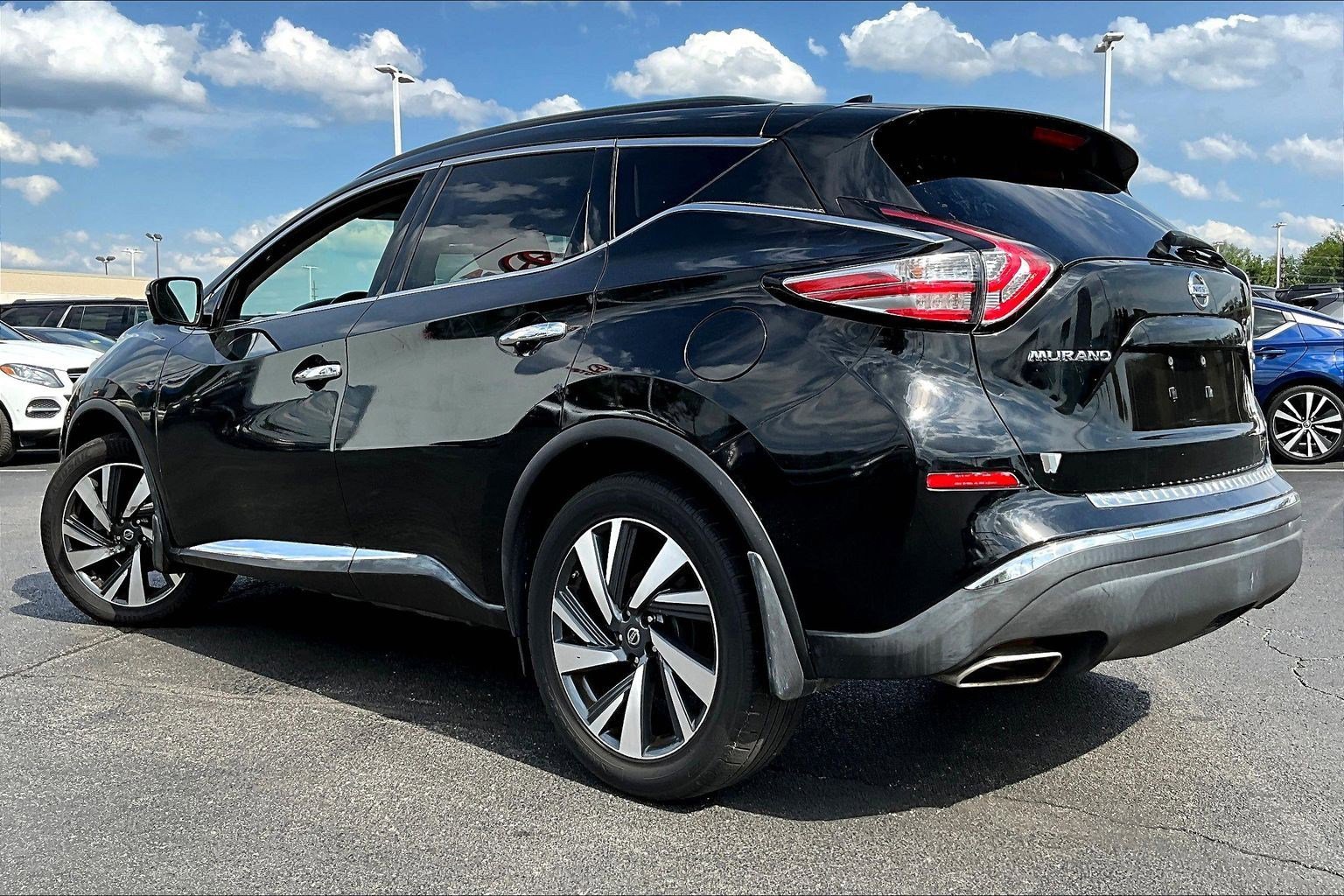 Used 2017 Nissan Murano Platinum w/ Platinum Technology Package AWD/4WD image 4