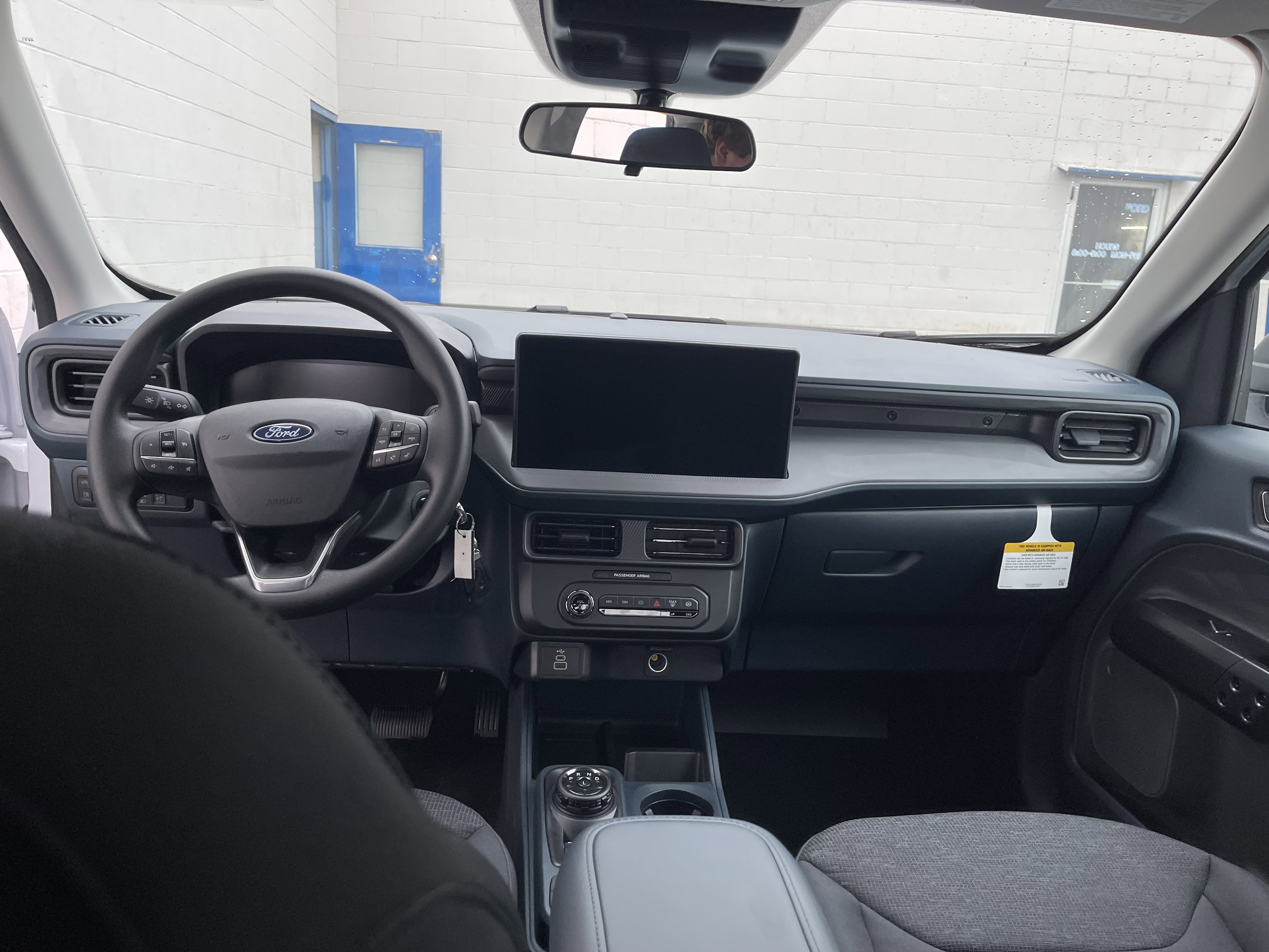 New 2025 Ford Maverick XL image 19