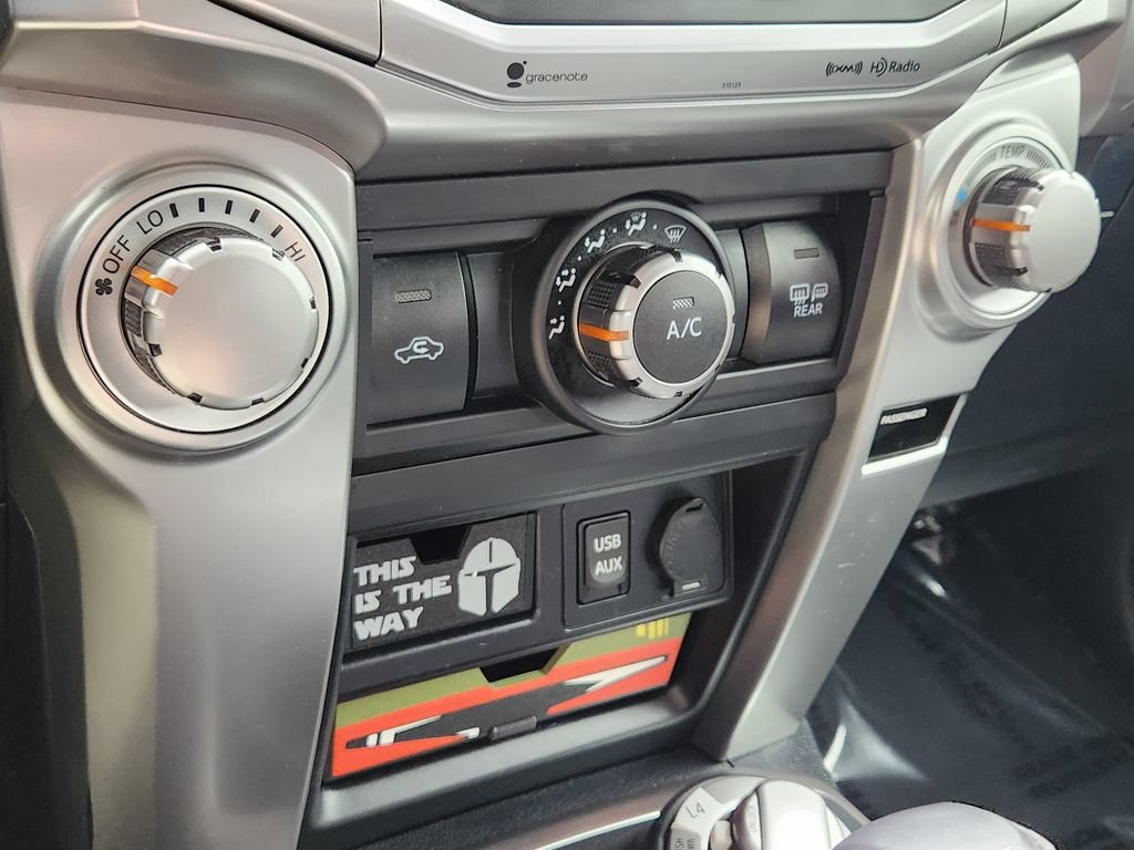 Used 2018 Toyota 4Runner SR5 Premium AWD/4WD image 10