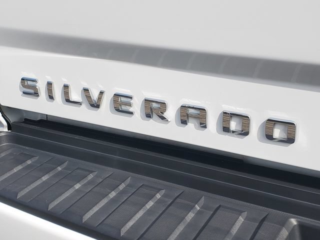 Used 2018 Chevrolet Silverado 2500 LTZ w/ Duramax Plus Package AWD/4WD image 32
