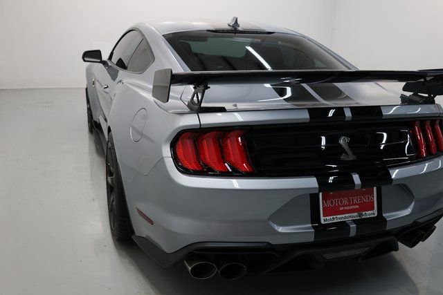 Used 2022 Ford Mustang Shelby GT500 w/ Carbon Fiber Track Pack image 64