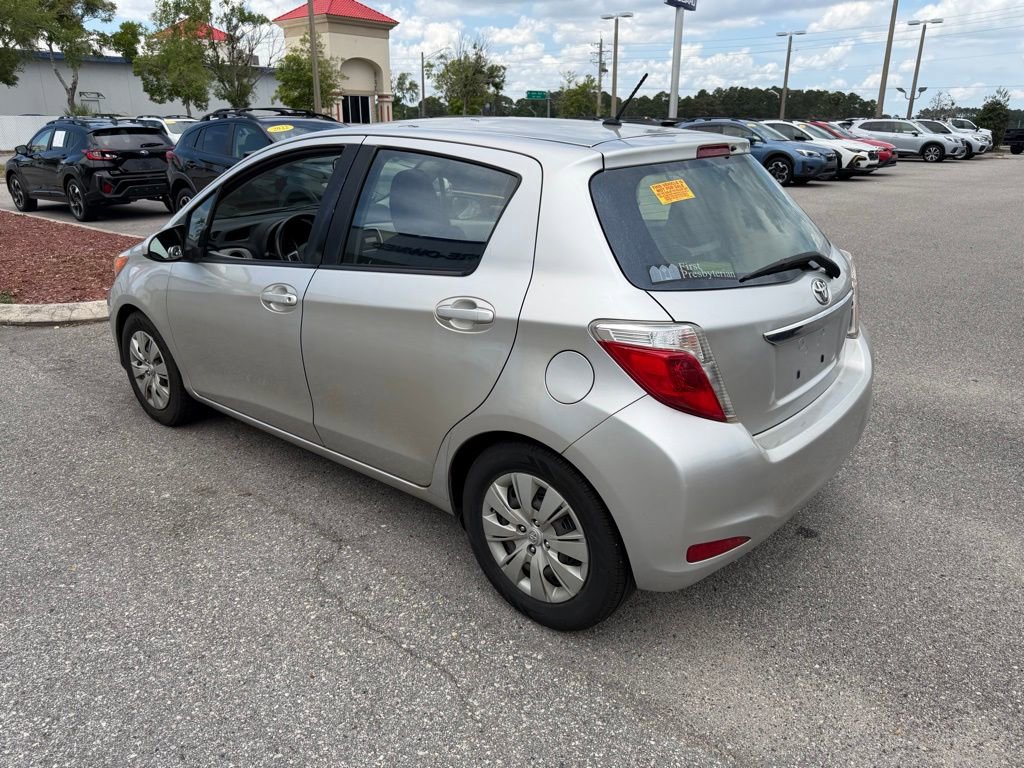 Used 2013 Toyota Yaris LE FWD image 8