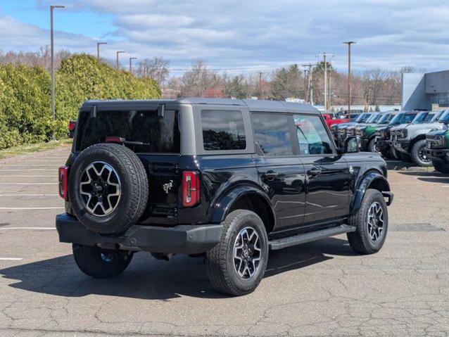 Certified 2024 Ford Bronco Outer Banks image 3