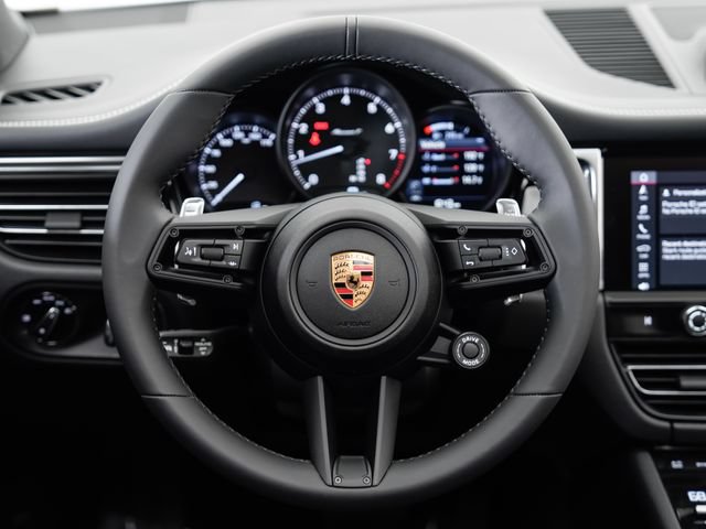 Certified 2025 Porsche Macan Turbo AWD/4WD image 13