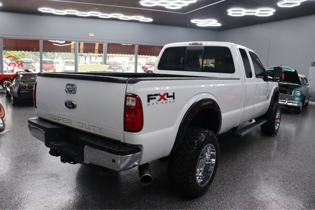 Used 2011 Ford F250 Lariat w/ Chrome Pkg AWD/4WD image 5