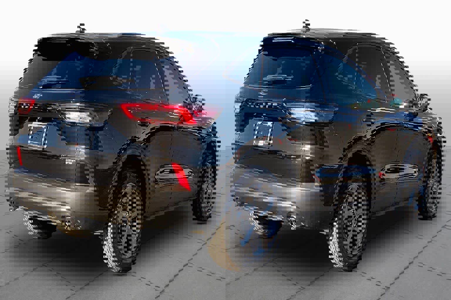 Used 2025 Ford Escape ST-Line AWD/4WD image 13