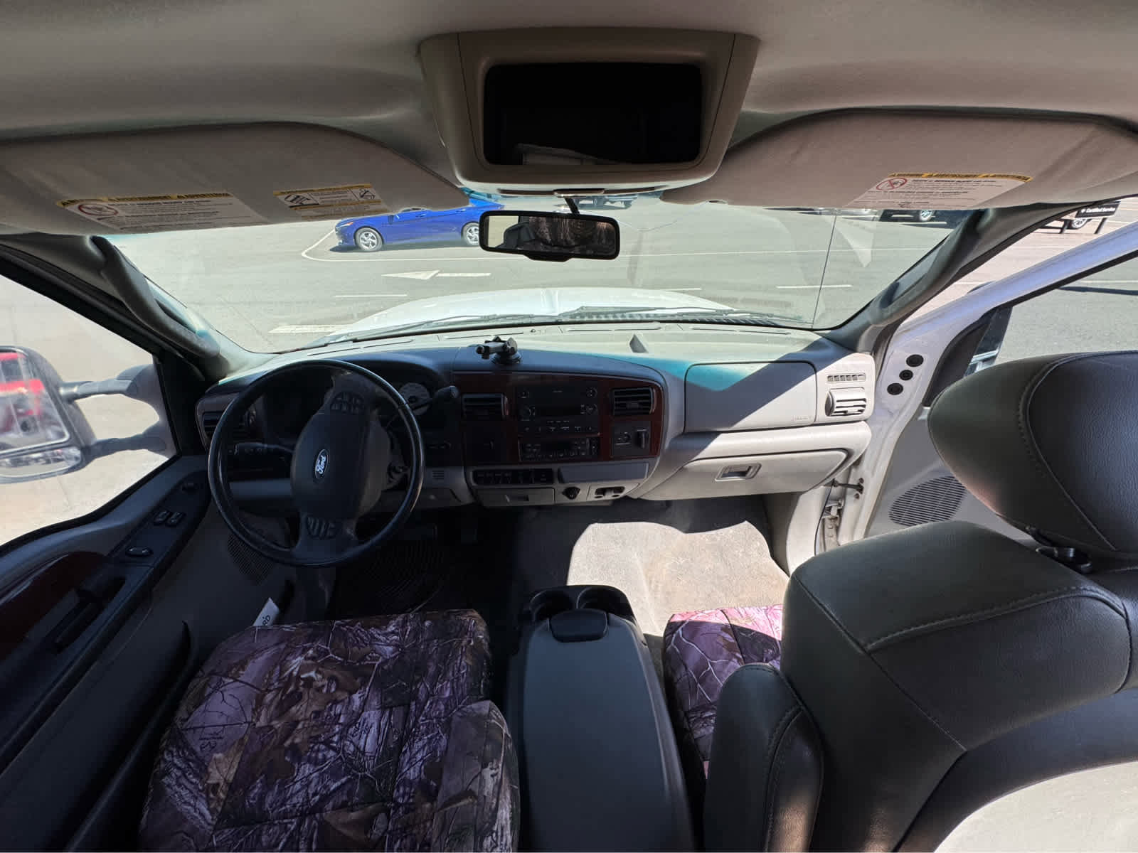 Used 2007 Ford F250 Lariat image 13