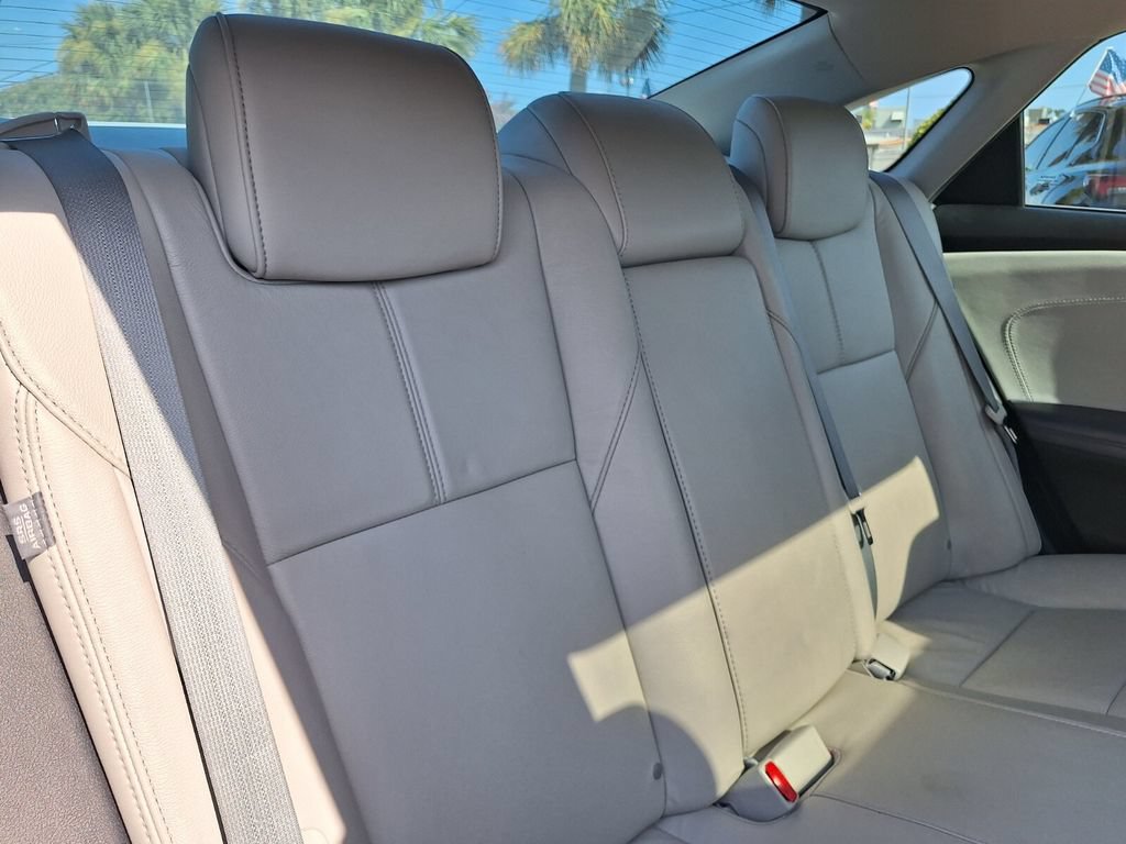 Used 2015 Toyota Avalon XLE Touring FWD image 30