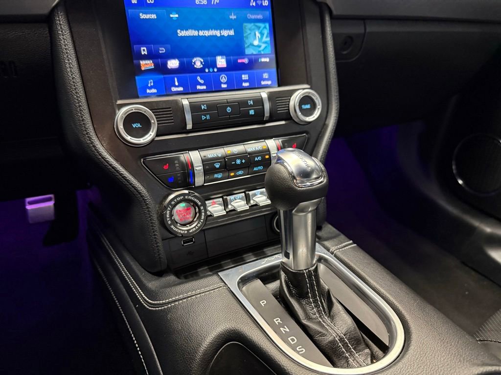 Used 2022 Ford Mustang GT Premium w/ Equipment Group 401A RWD image 19