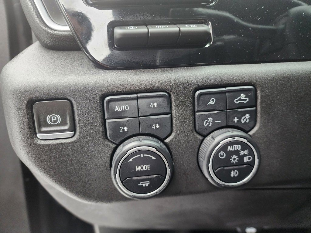 Certified 2024 Chevrolet Silverado 1500 High Country w/ High Country Premium Package image 31