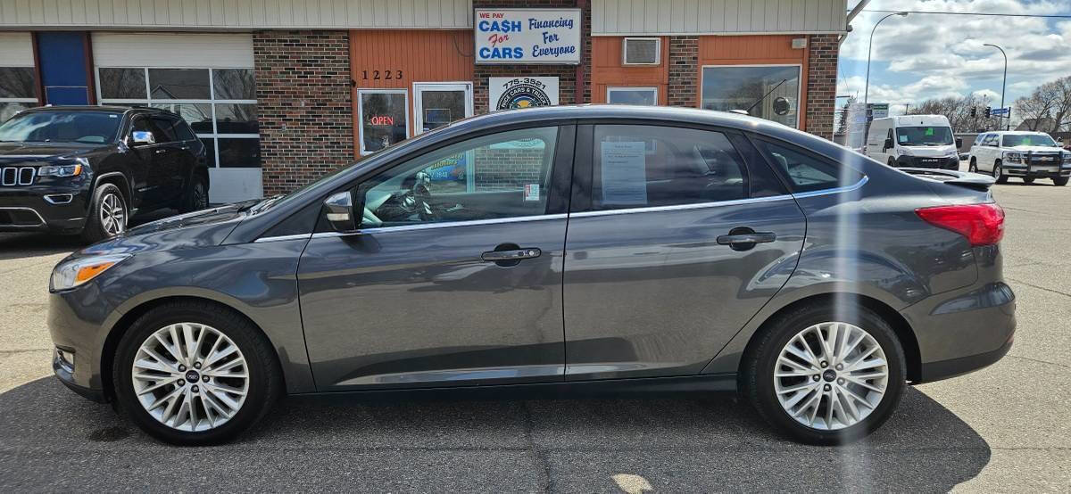 Used 2018 Ford Focus Titanium FWD image 1