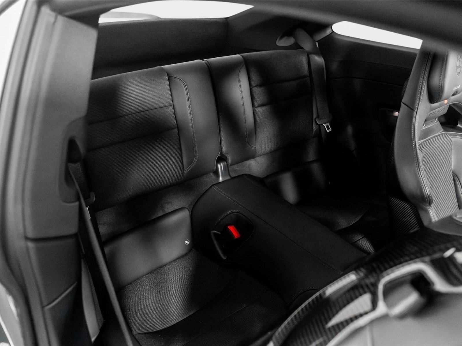 Used 2026 Porsche 911 GT3 w/ Lightweight Package In Black image 32