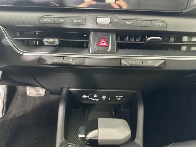Used 2025 Kia K4 EX image 23