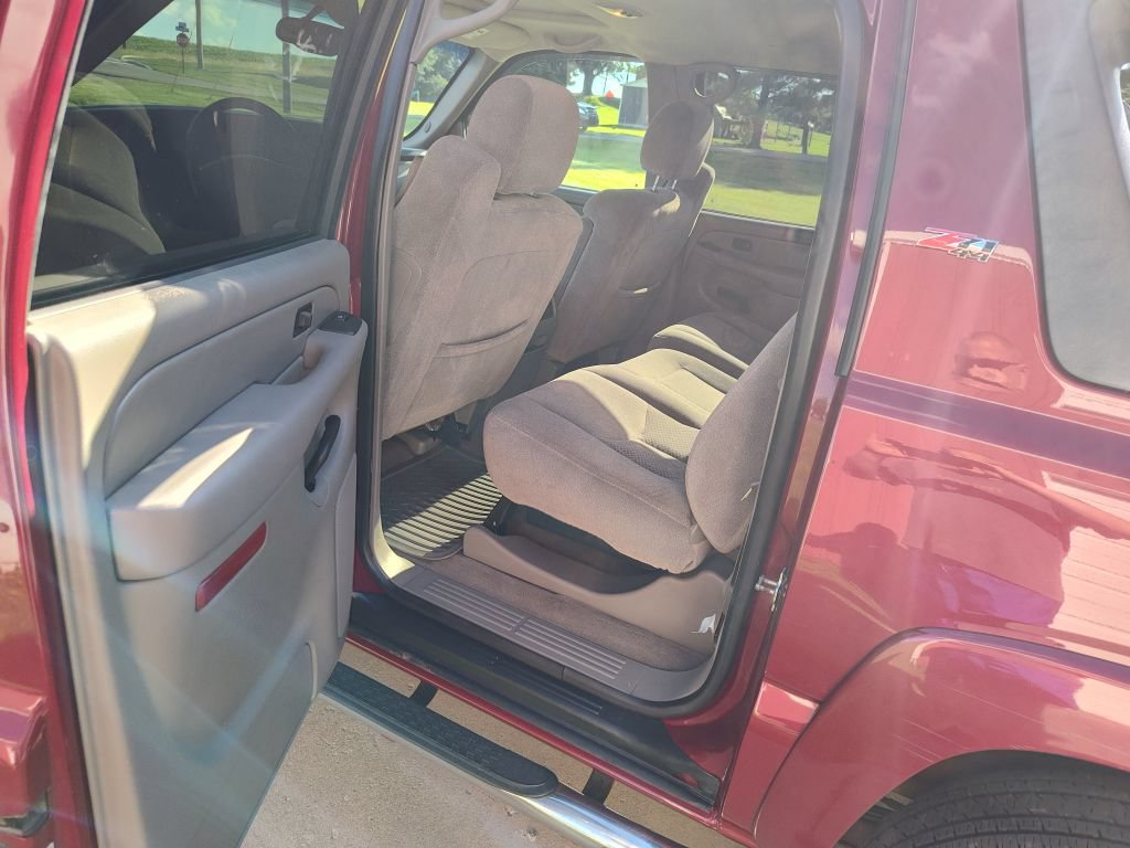 Used 2006 Chevrolet Avalanche Z71 w/ Sun And Sound Package AWD/4WD image 6