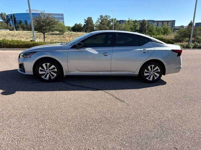 Used 2025 Nissan Altima 2.5 S FWD image 5