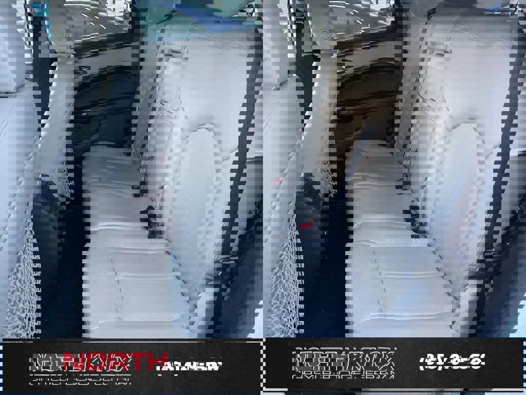 Used 2015 Cadillac SRX FWD image 9