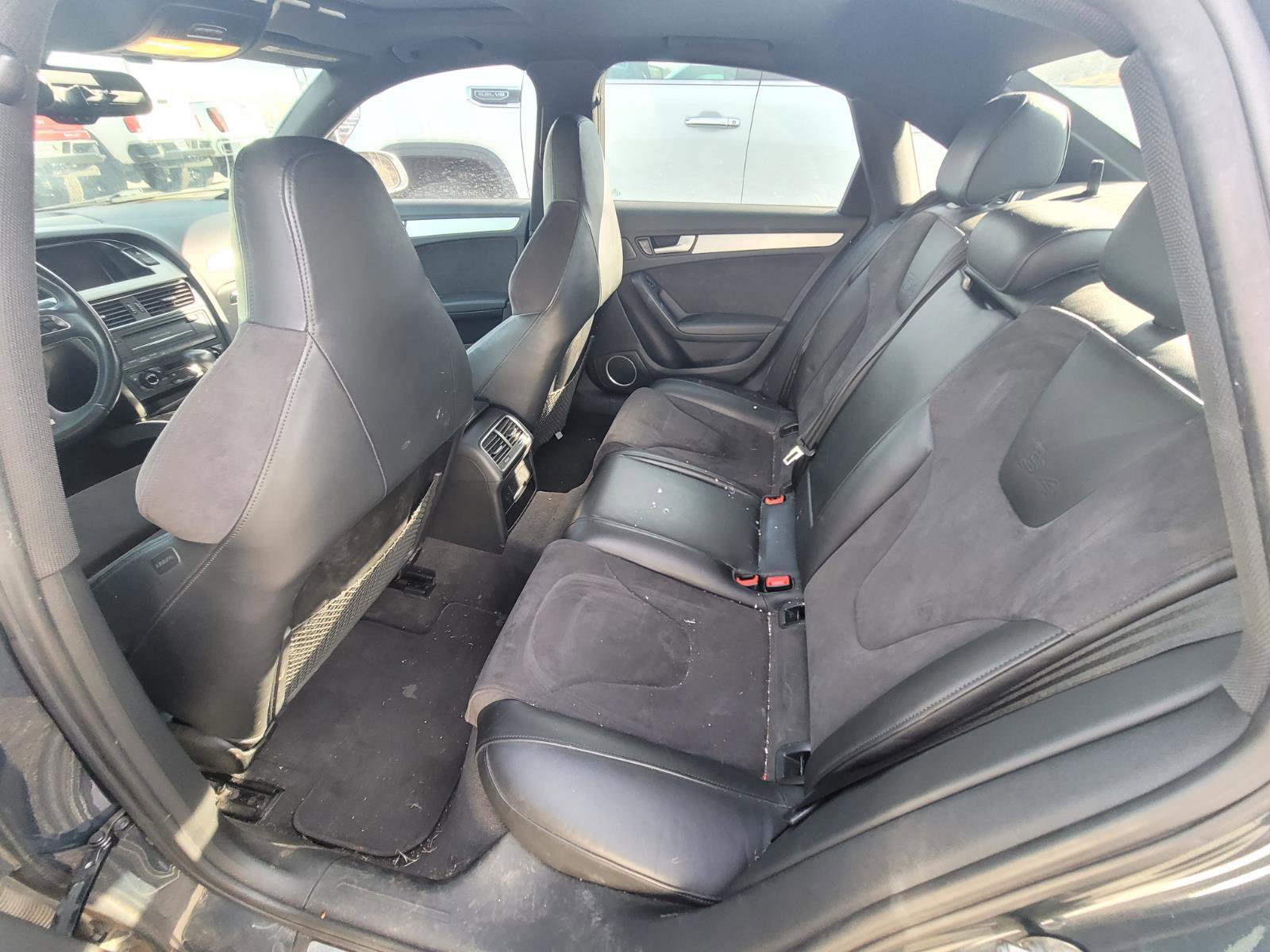 Used 2011 Audi S4 Premium Plus image 7