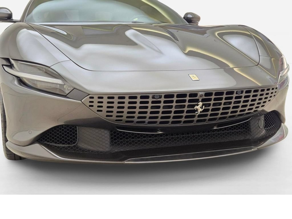 Used 2023 Ferrari Roma RWD image 4