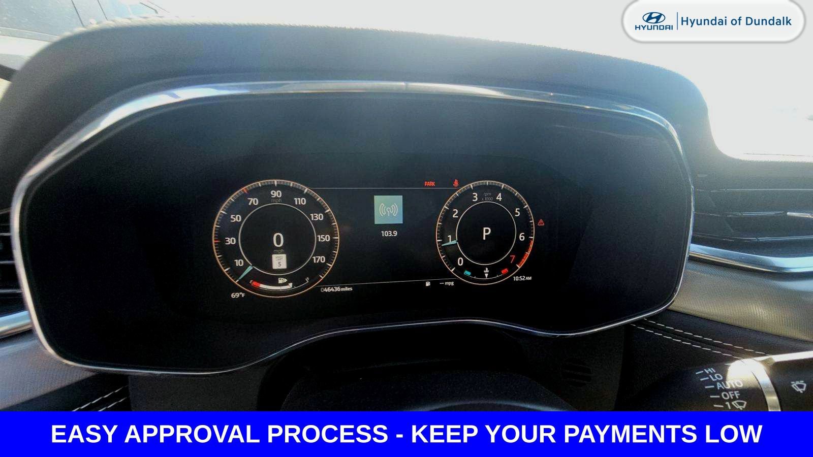 Used 2024 Jaguar F-PACE R-Dynamic S image 15