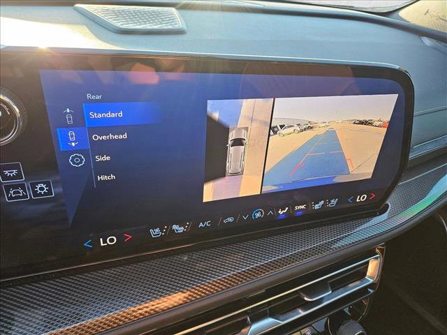 Used 2025 Chevrolet Traverse High Country w/ LPO, Floor Liner Package image 18