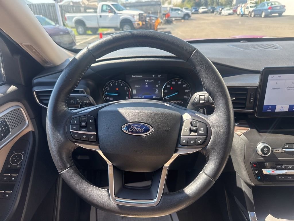 Used 2020 Ford Explorer Limited w/ Class III Trailer Tow Package image 9
