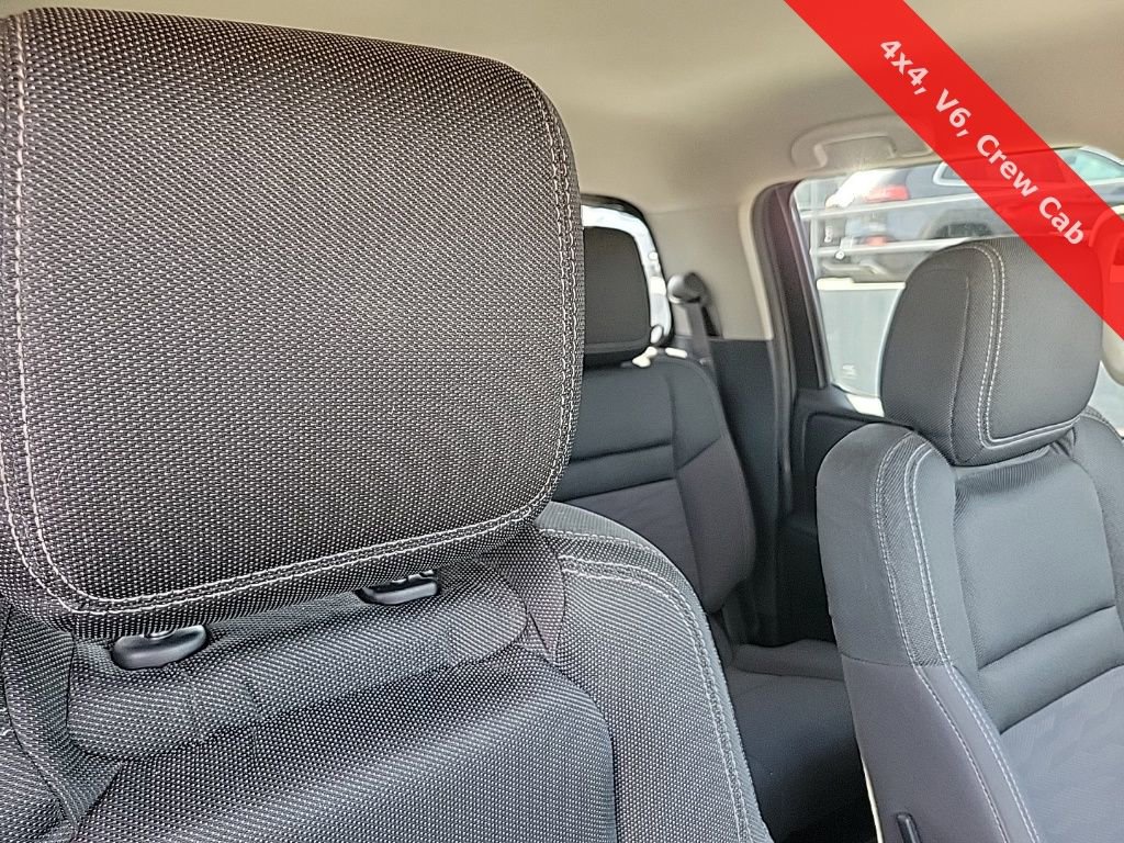 Used 2022 Nissan Frontier SV image 50